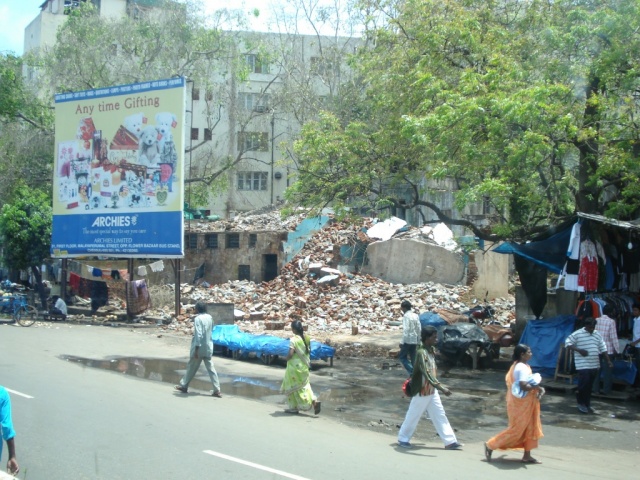 25  Chennai city street- words can't tell the poverty.jpg